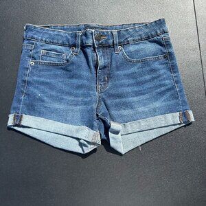 Aéropostale Low-Rise Midi Denim Shorts – Size 10, Cuffed Hem